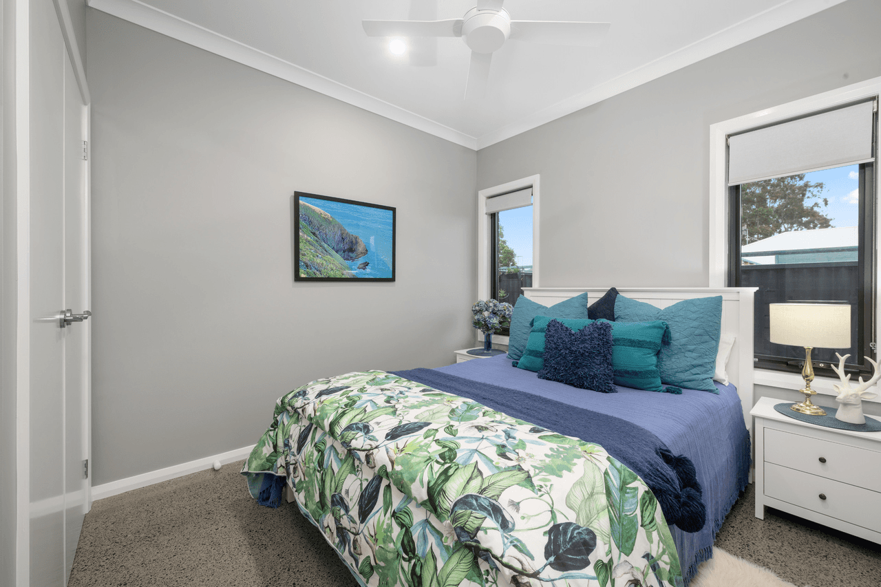 83 South Atlantic Drive, Lake Cathie, NSW 2445