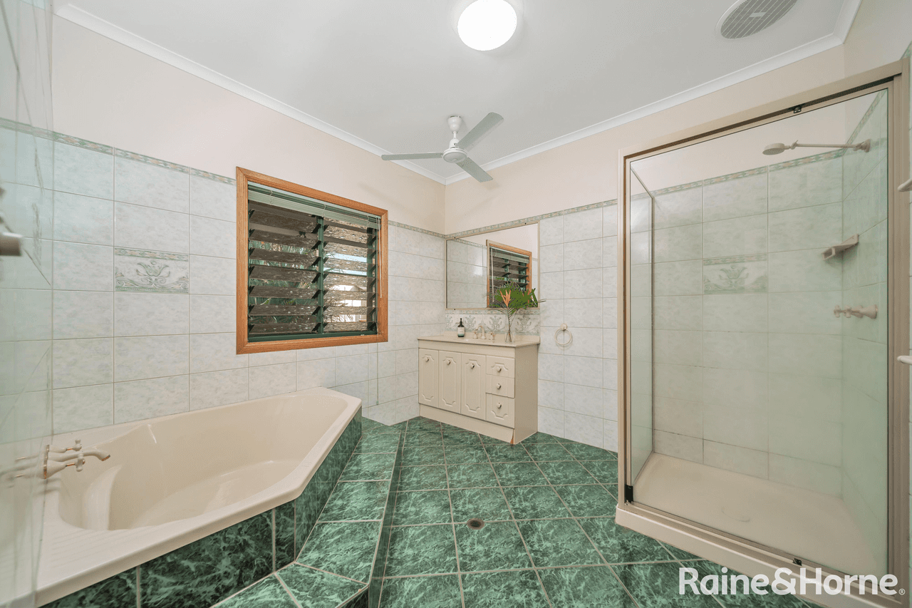 9 Church Street, EAST INNISFAIL, QLD 4860