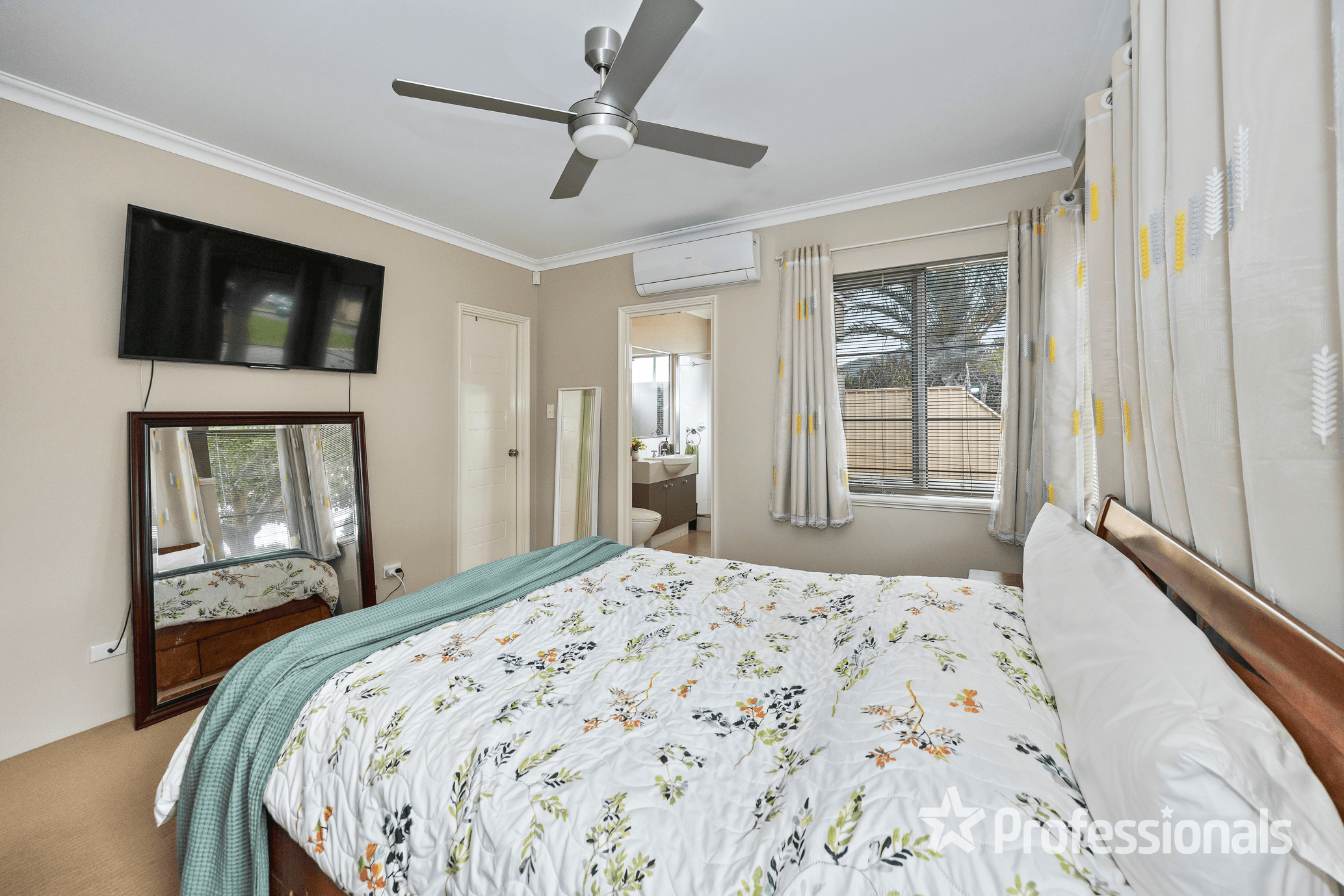 12A Medhurst Crescent, NOLLAMARA, WA 6061