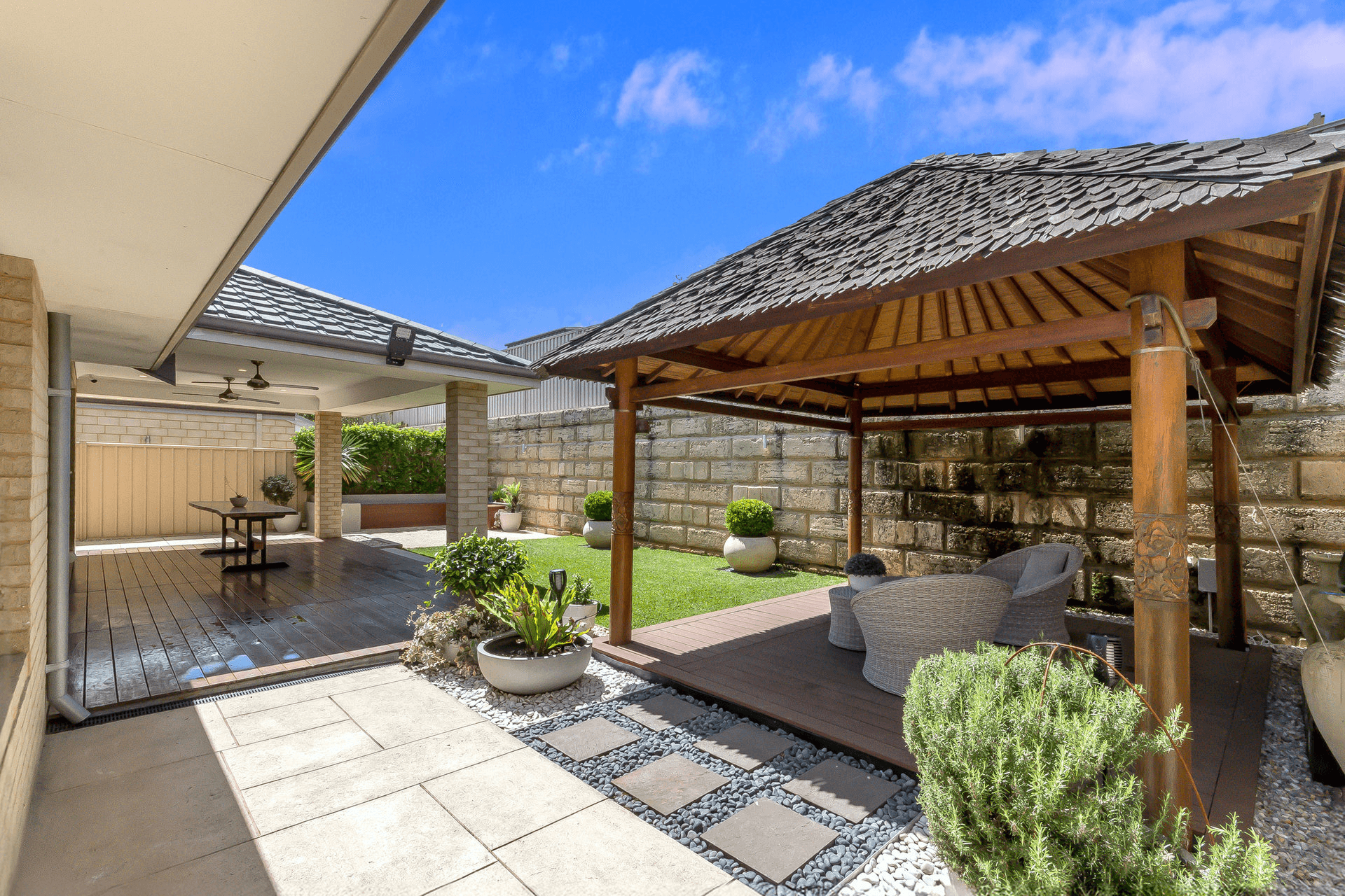 63 Waterfoot Loop, Canning Vale, WA 6155