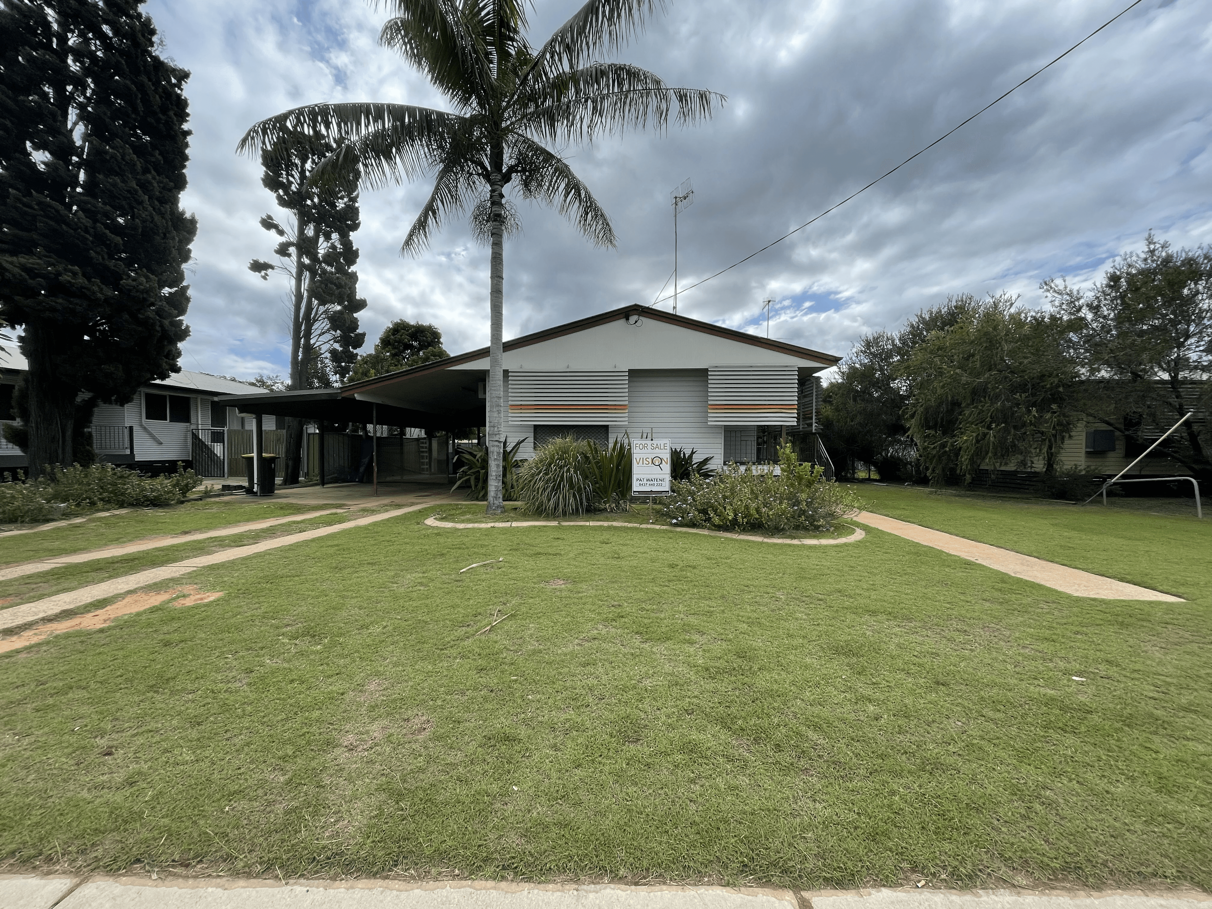 21 Belyando Ave, Moranbah, QLD 4744