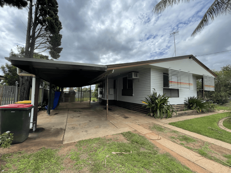 21 Belyando Ave, Moranbah, QLD 4744