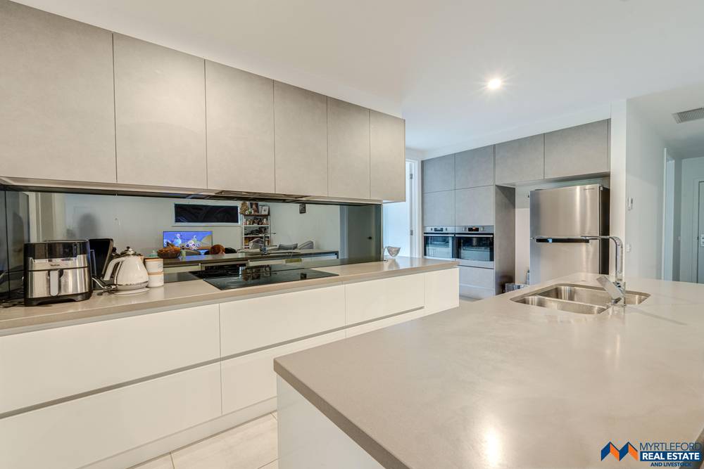 2 Washington Parade, MYRTLEFORD, VIC 3737