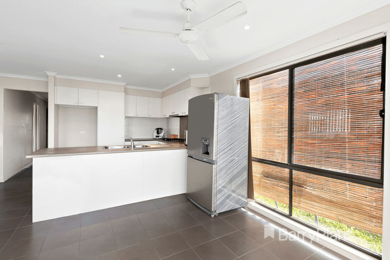 12 Storkbill Road, Wyndham Vale, VIC 3024