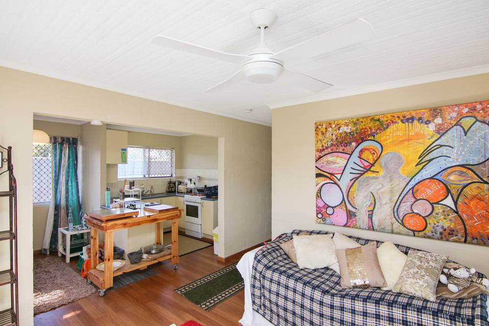 1/454 Esplanade, Torquay, QLD 4655