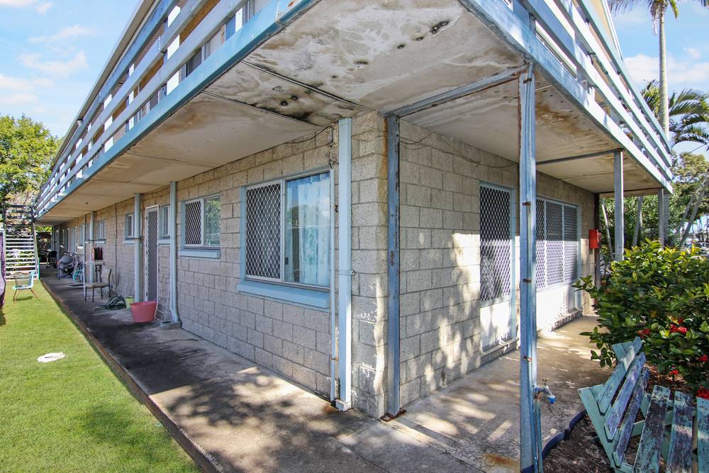 1/454 Esplanade, Torquay, QLD 4655