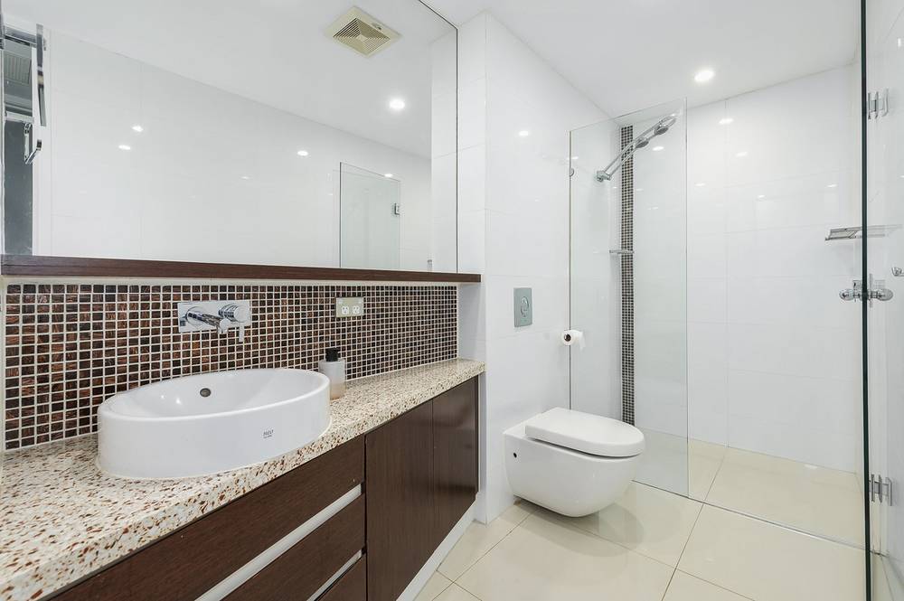 3/13 Second Avenue, Broadbeach, QLD 4218