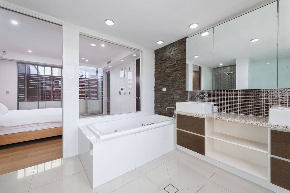 3/13 Second Avenue, Broadbeach, QLD 4218