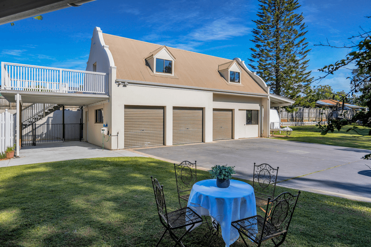 54 Ribonwood Street, THORNLANDS, QLD 4164