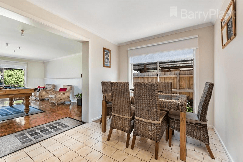 5 Lauriston Drive, Endeavour Hills, VIC 3802