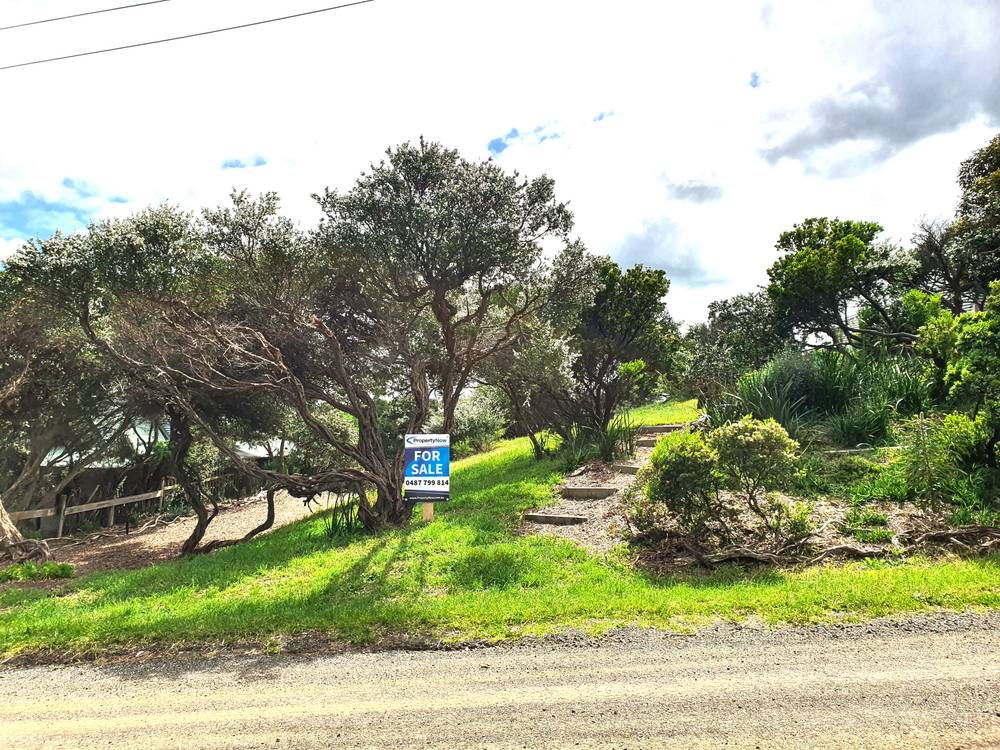 6 AMANDA CRESCENT, VENUS BAY, VIC 3956