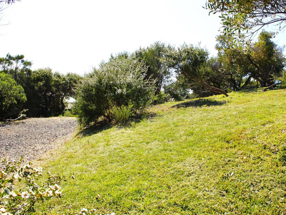 6 AMANDA CRESCENT, VENUS BAY, VIC 3956