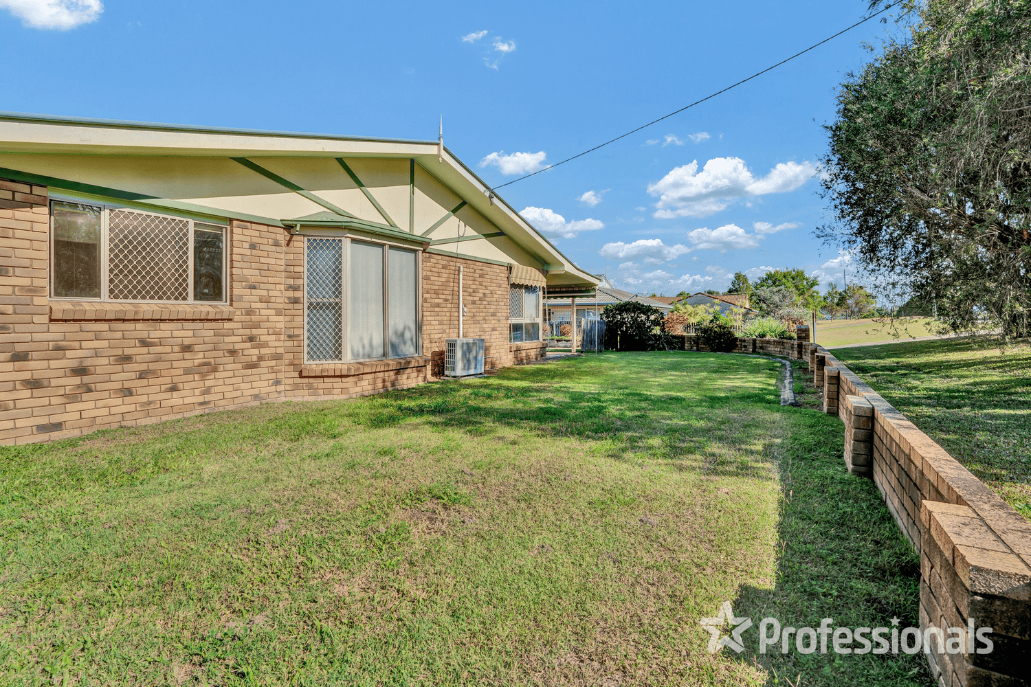 1/53 Oak Street, Gympie, QLD 4570