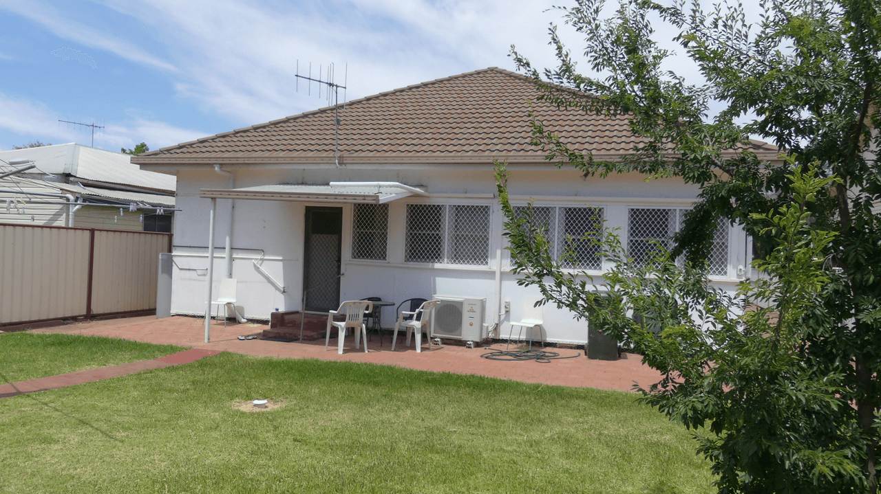 78 Dubbo St, WARREN, NSW 2824