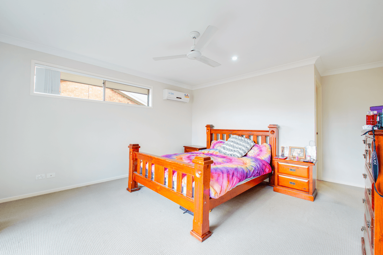 70 Vivian Hancock Drive, NORTH BOOVAL, QLD 4304