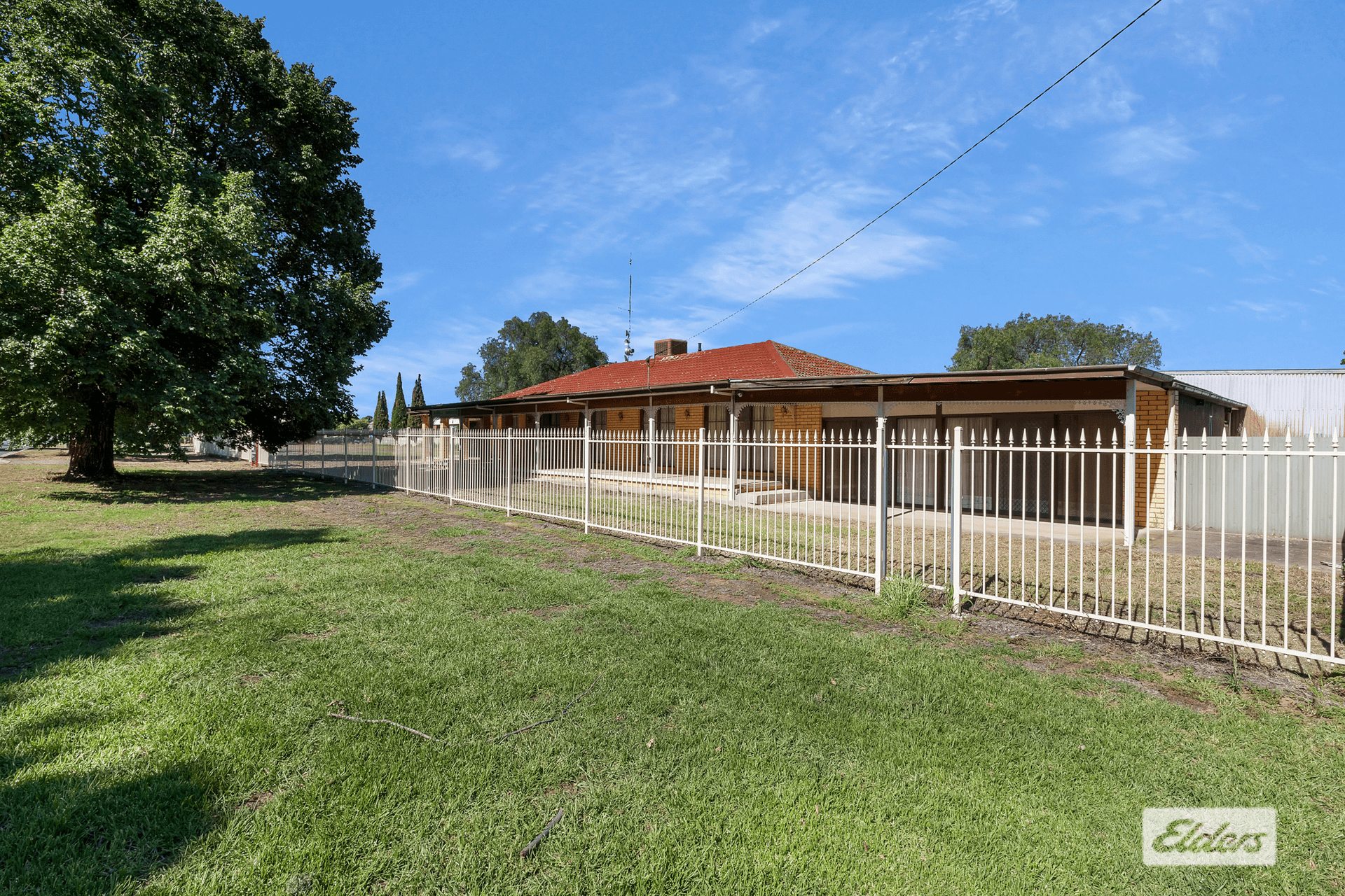 86 Sturt Street, Howlong, NSW 2643