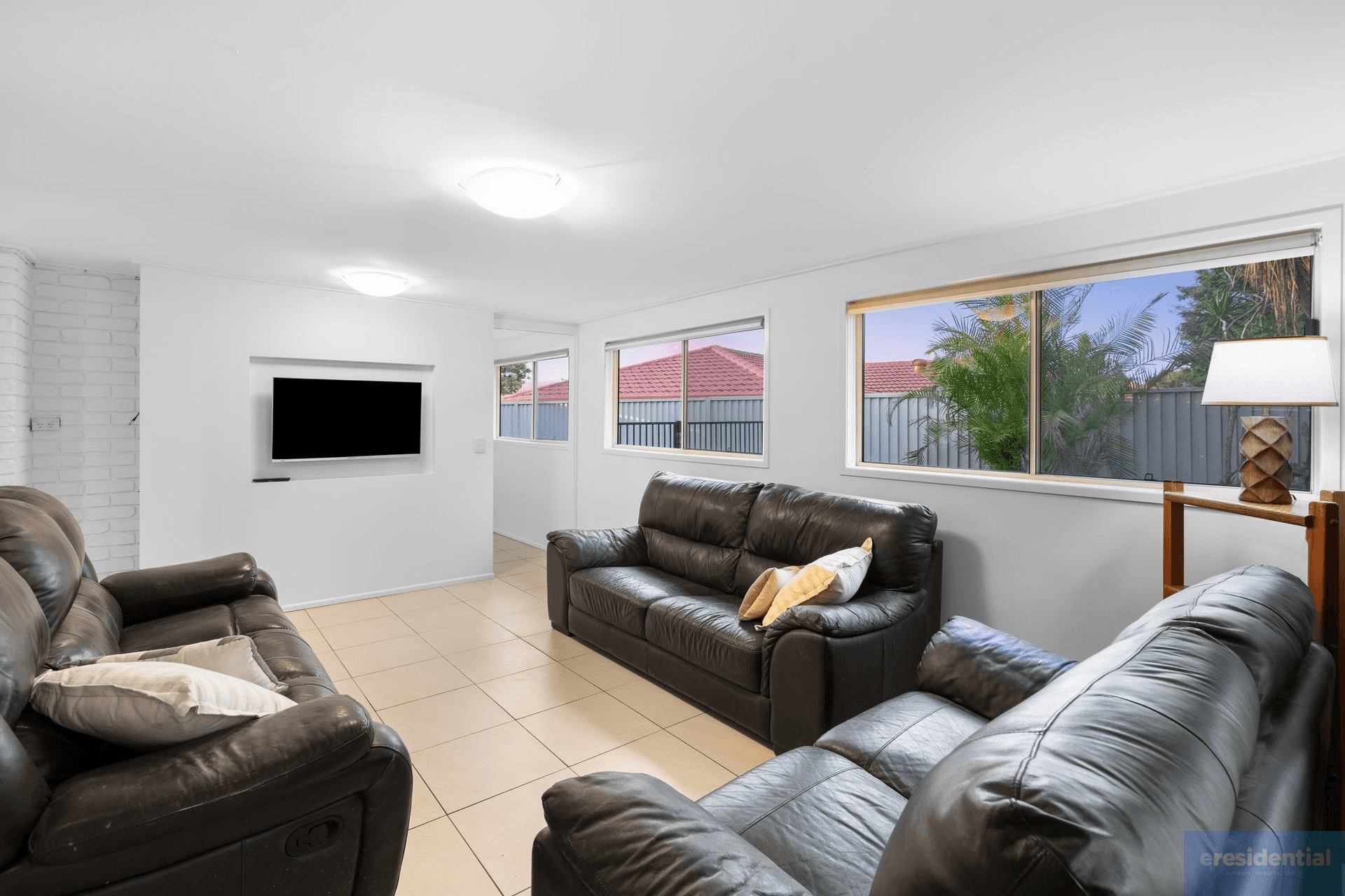 95 Castile Crescent, Edens Landing, QLD 4207