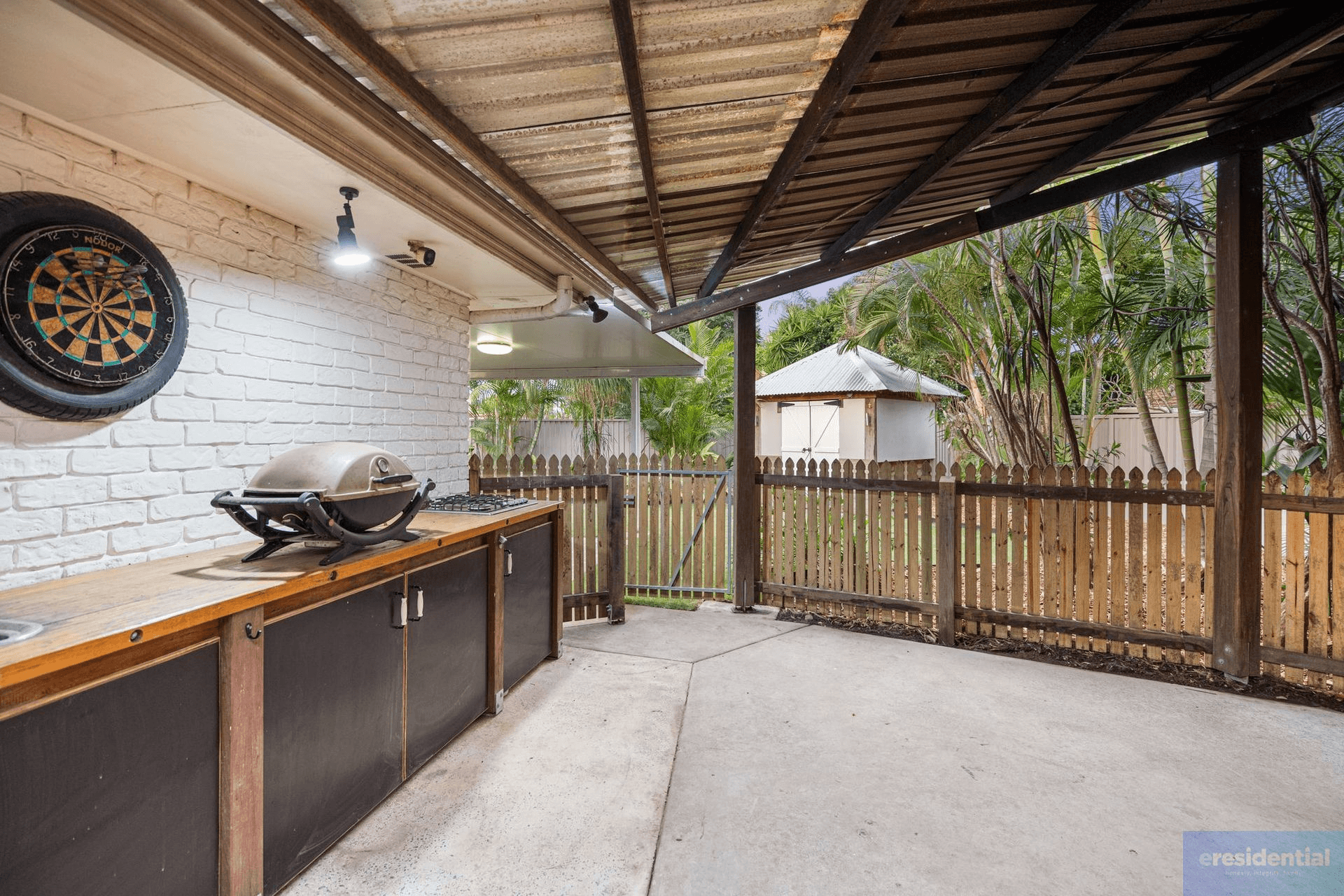 95 Castile Crescent, Edens Landing, QLD 4207