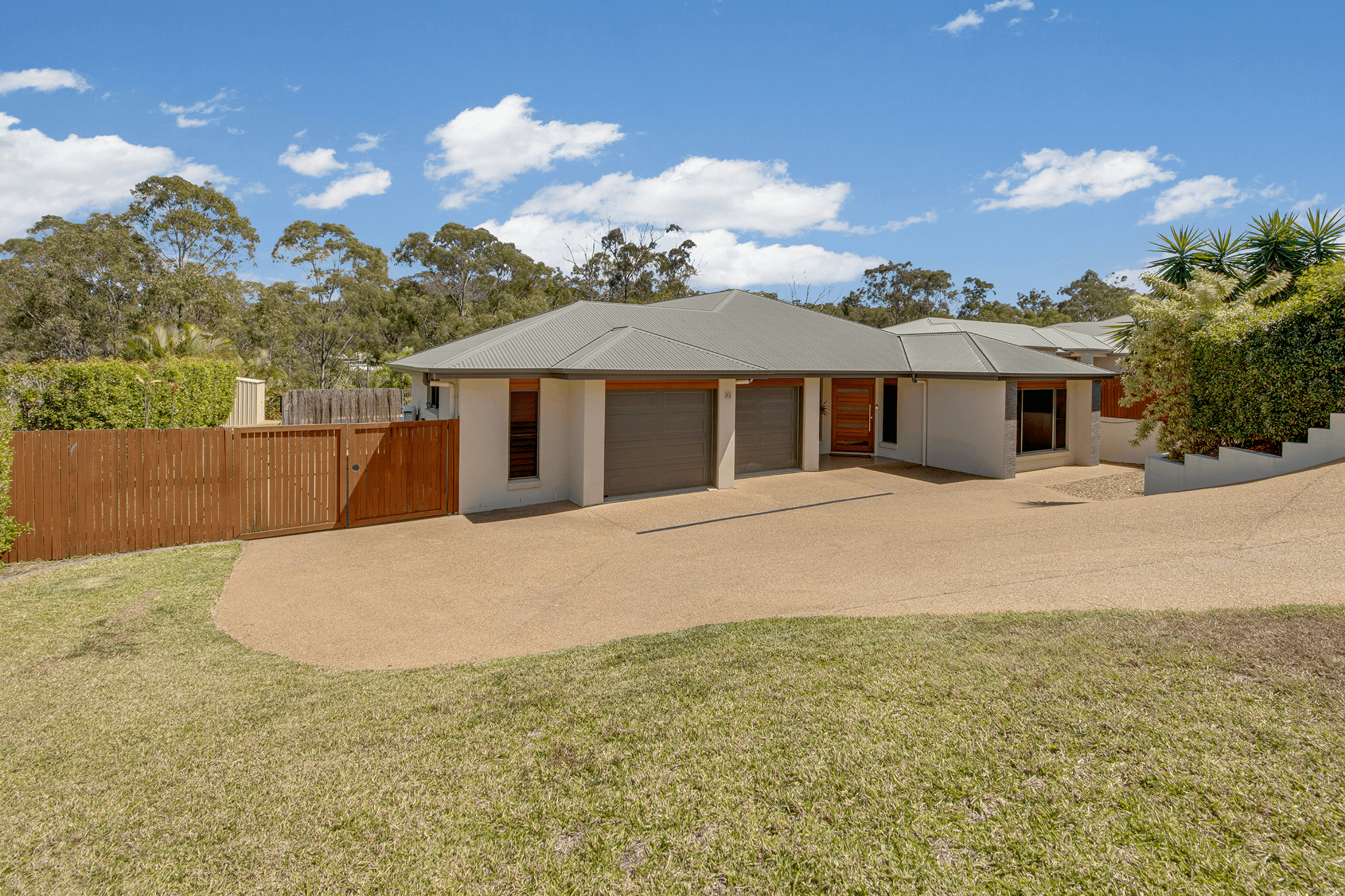 22 Beaver Avenue, SOUTH GLADSTONE, QLD 4680