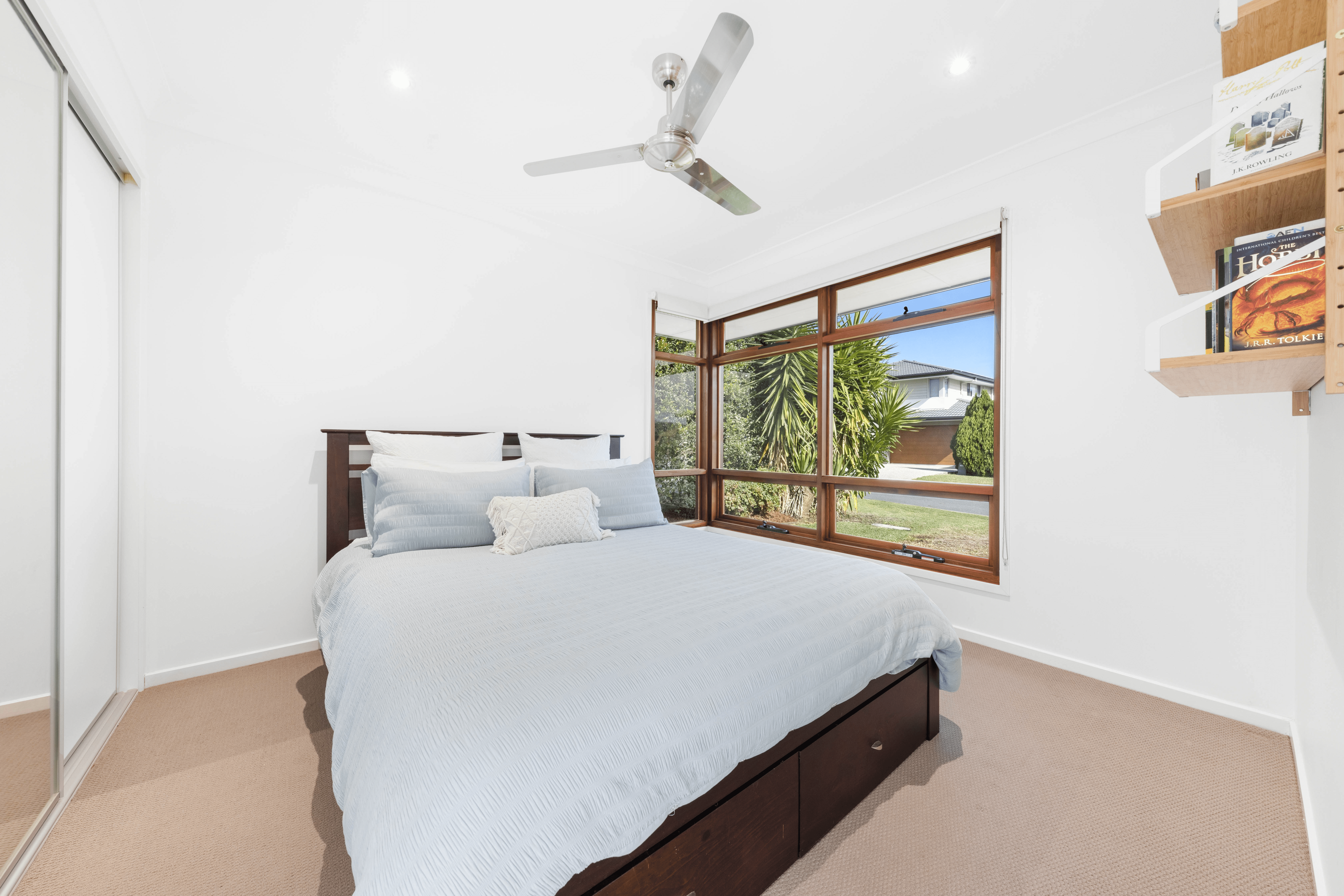 48 Carlingford Circuit, WARNER, QLD 4500