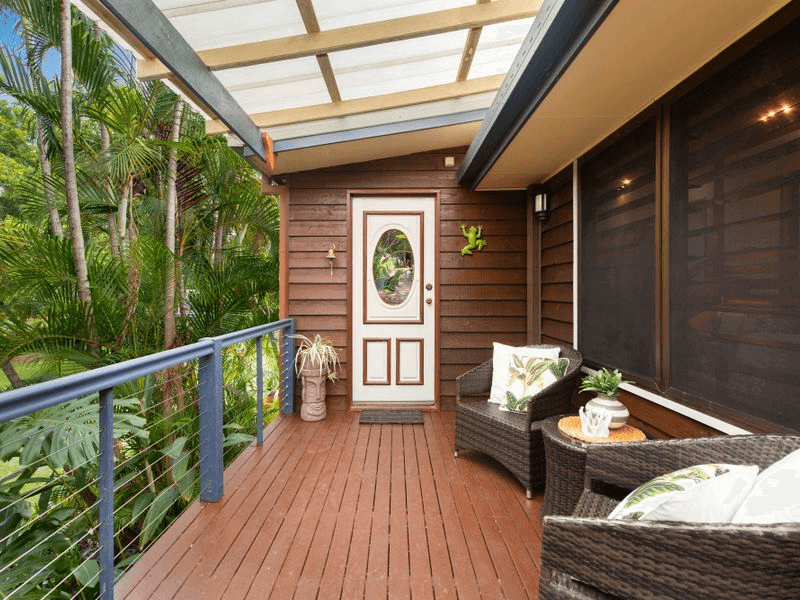 14 Fishermans Bend, BALMORAL, QLD 4171