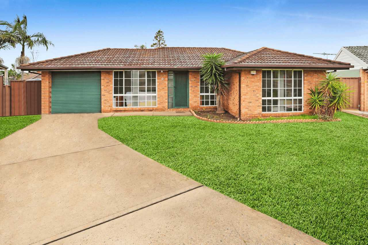 10 Stilt Close, HINCHINBROOK, NSW 2168