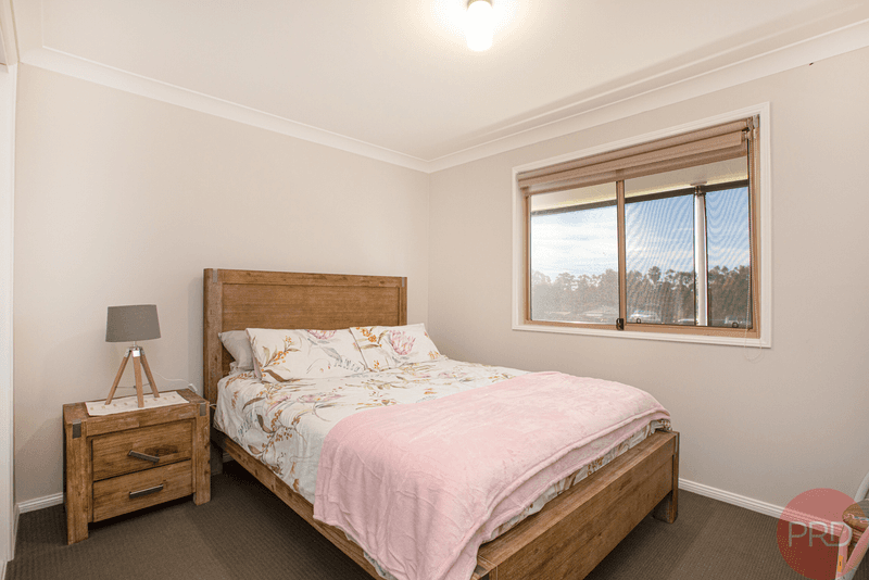 14 Bell Street, GRETA, NSW 2334