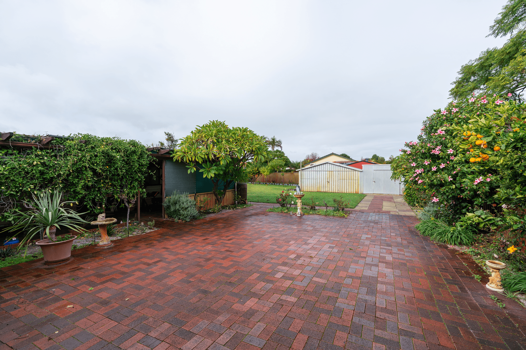 101 Barbican Street East, RIVERTON, WA 6148