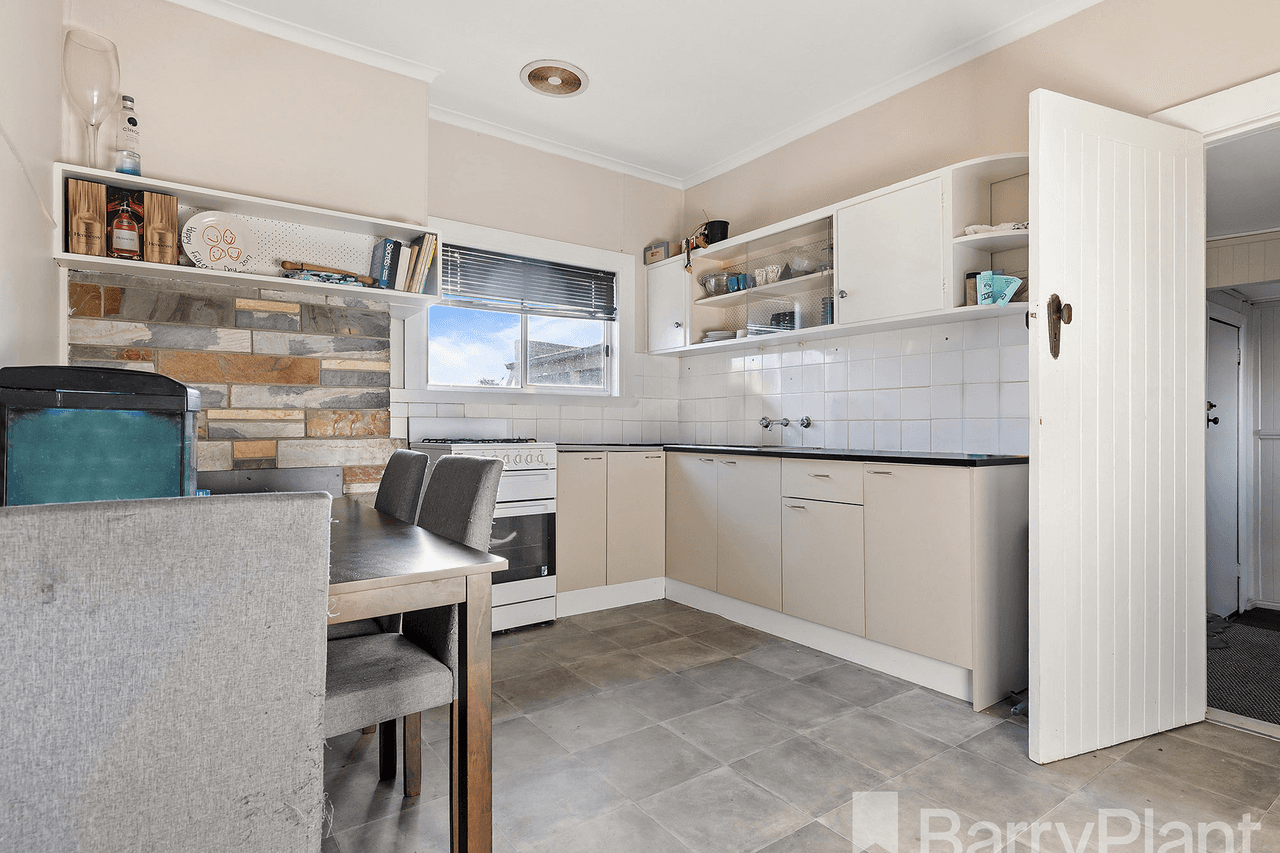 724 Gregory Street, Soldiers Hill, VIC 3350