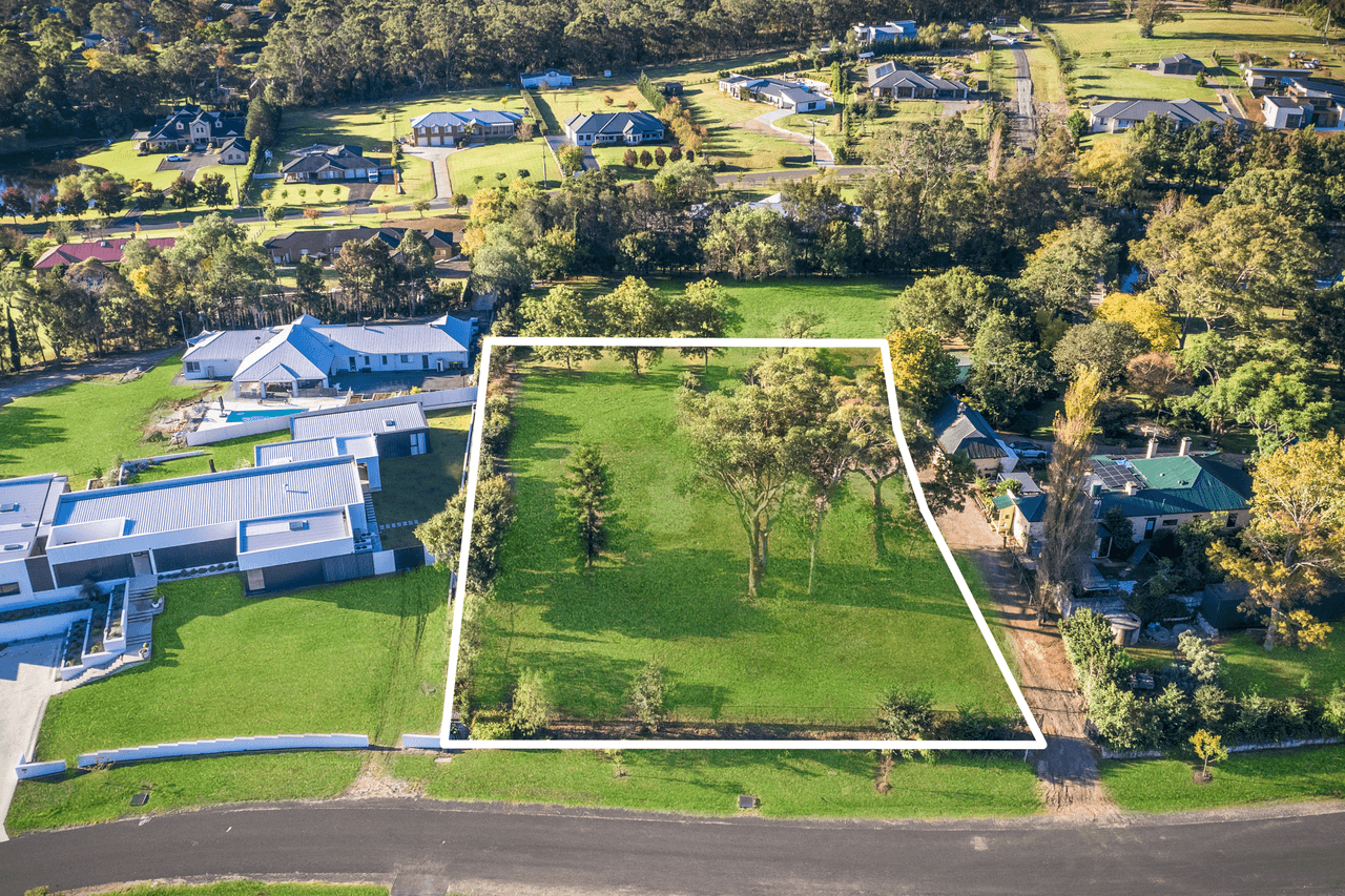 5 Harvest Way, GRASMERE, NSW 2570