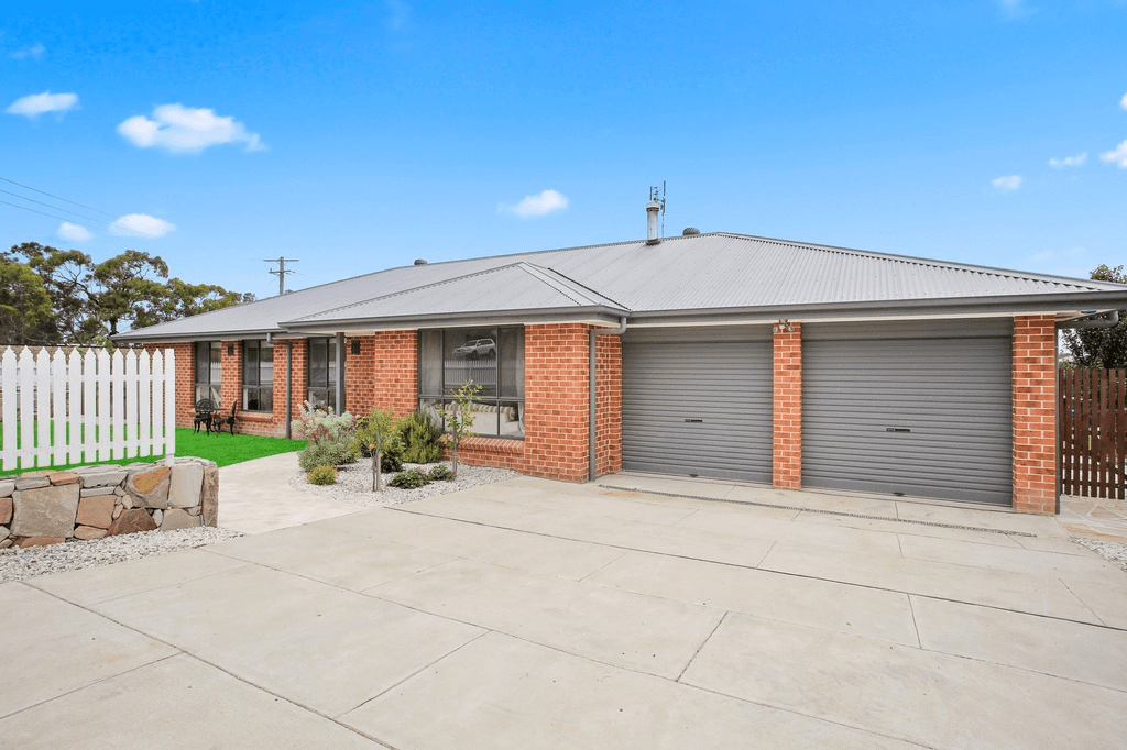 2 Stoney Creek Road, MARULAN, NSW 2579