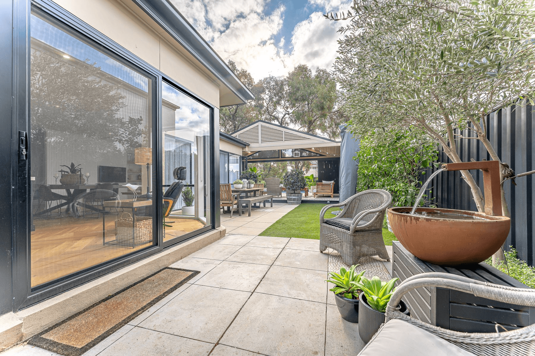 2 Knox Court, Kennington, VIC 3550