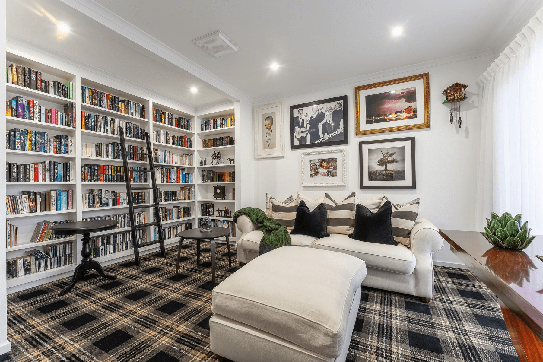 2 Knox Court, Kennington, VIC 3550