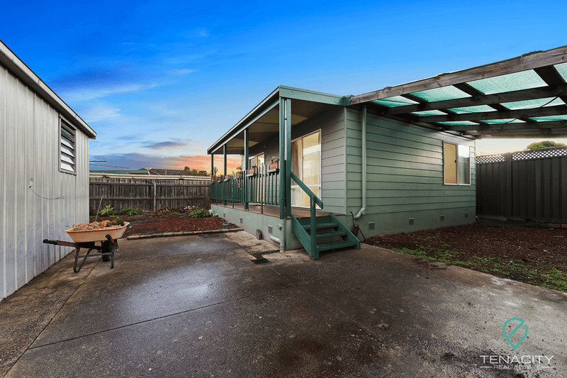 83 Lincoln Drive, Keilor East, VIC 3033
