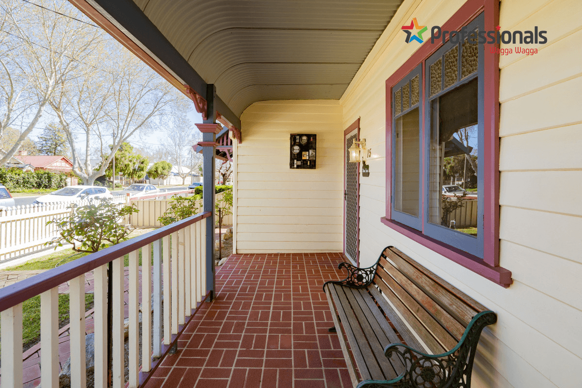 15 Albert Street, Wagga Wagga, NSW 2650