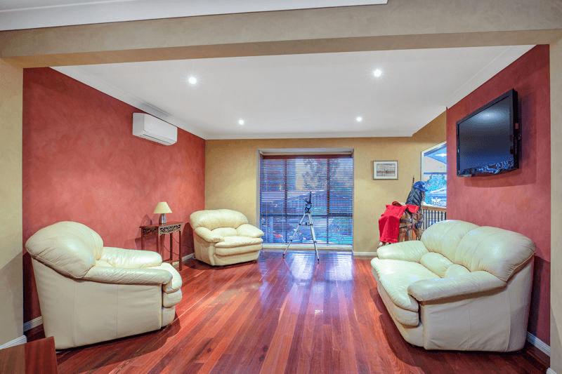 13 Jasmine Place, BEENLEIGH, QLD 4207