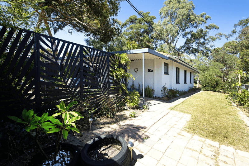 8A Monarch Court, WANNEROO, WA 6065