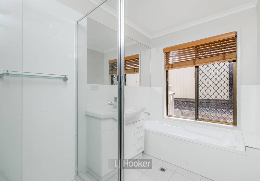 40 Conifer Street, HILLCREST, QLD 4118