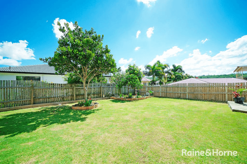 39 Estoril Street, ROBERTSON, QLD 4109