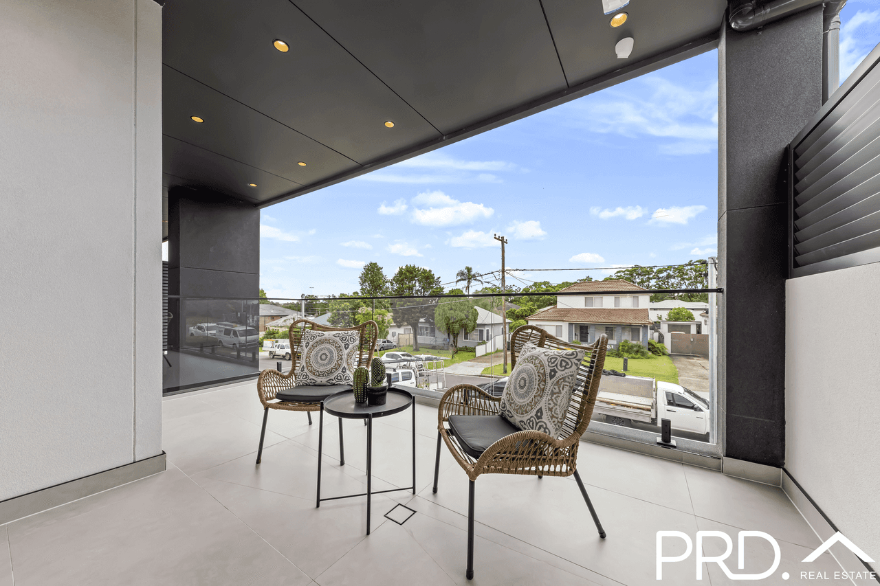 12 Worsley Street, EAST HILLS, NSW 2213