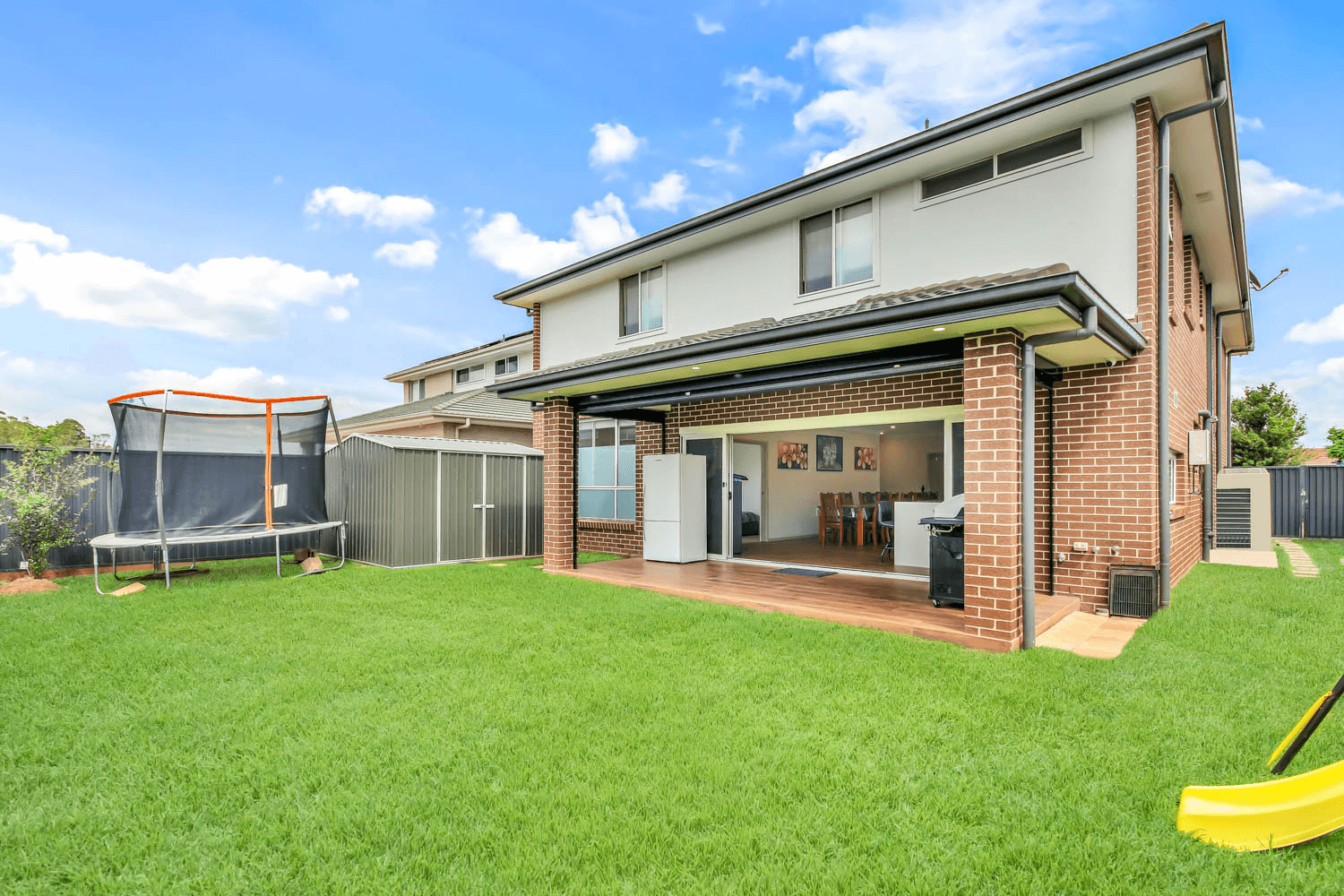 98 Jardine Drive, EDMONDSON PARK, NSW 2174