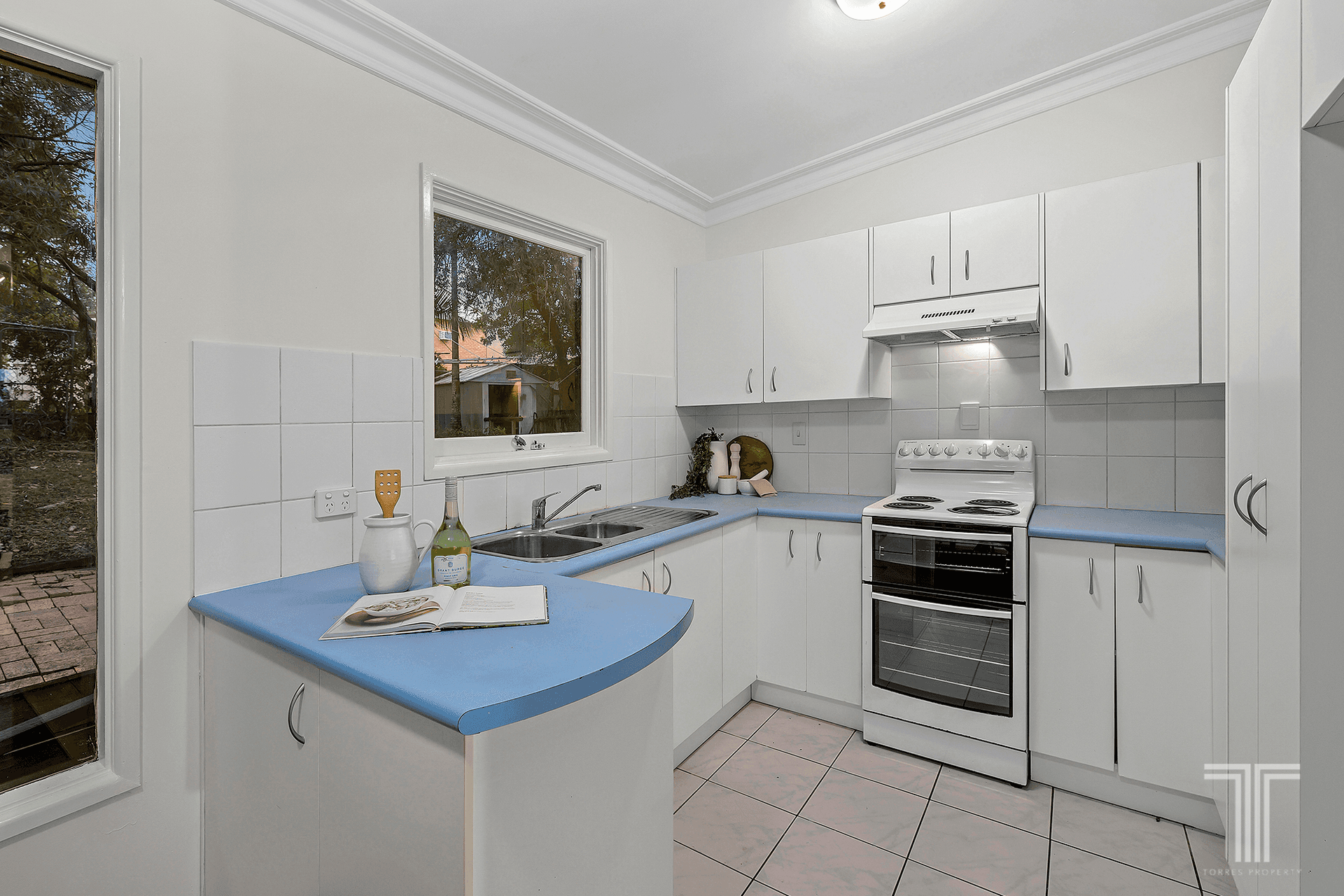 54 Valentia Street, Mansfield, QLD 4122