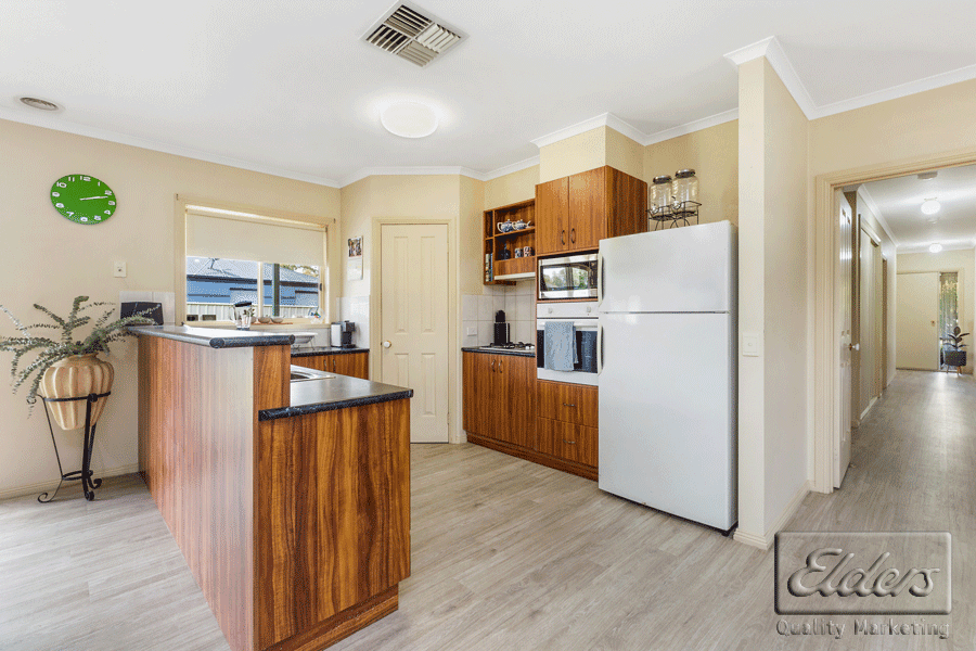 1  Glenshael Court, STRATHFIELDSAYE, VIC 3551