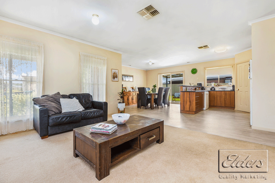 1  Glenshael Court, STRATHFIELDSAYE, VIC 3551