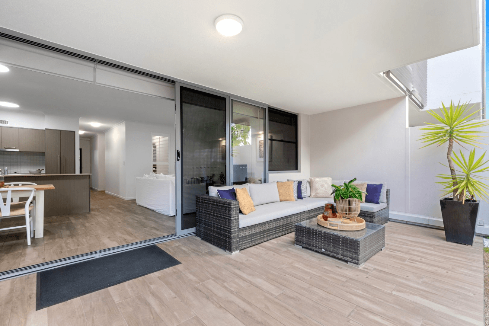 6/42 Pelican Waters Boulevard, PELICAN WATERS, QLD 4551