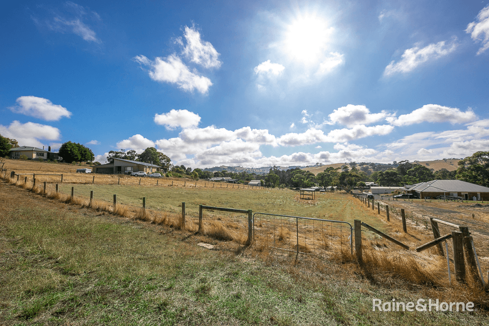 31 Duffy Street, KILMORE EAST, VIC 3764