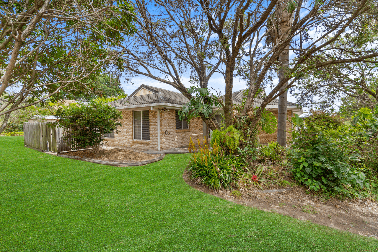 4 Tulip Street, WYNNUM, QLD 4178