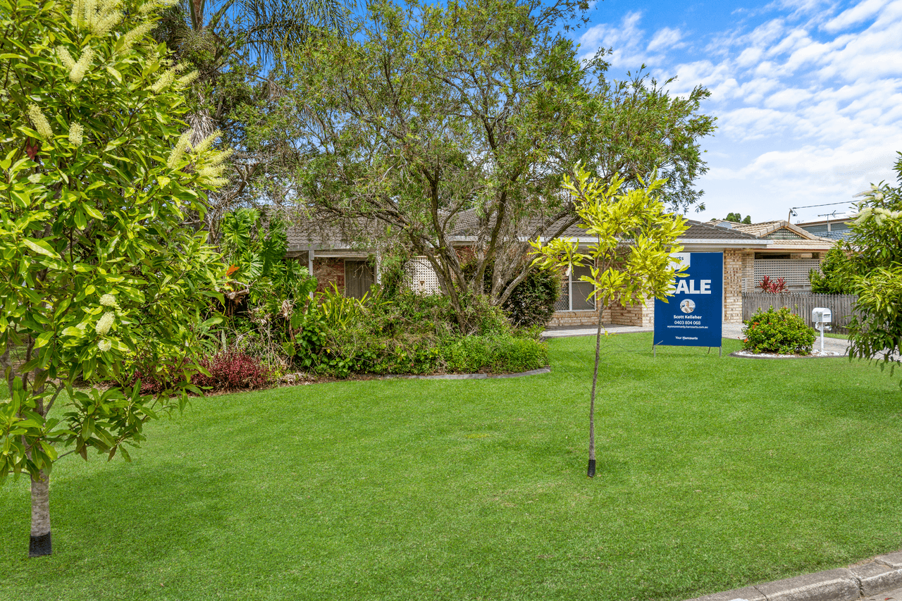 4 Tulip Street, WYNNUM, QLD 4178