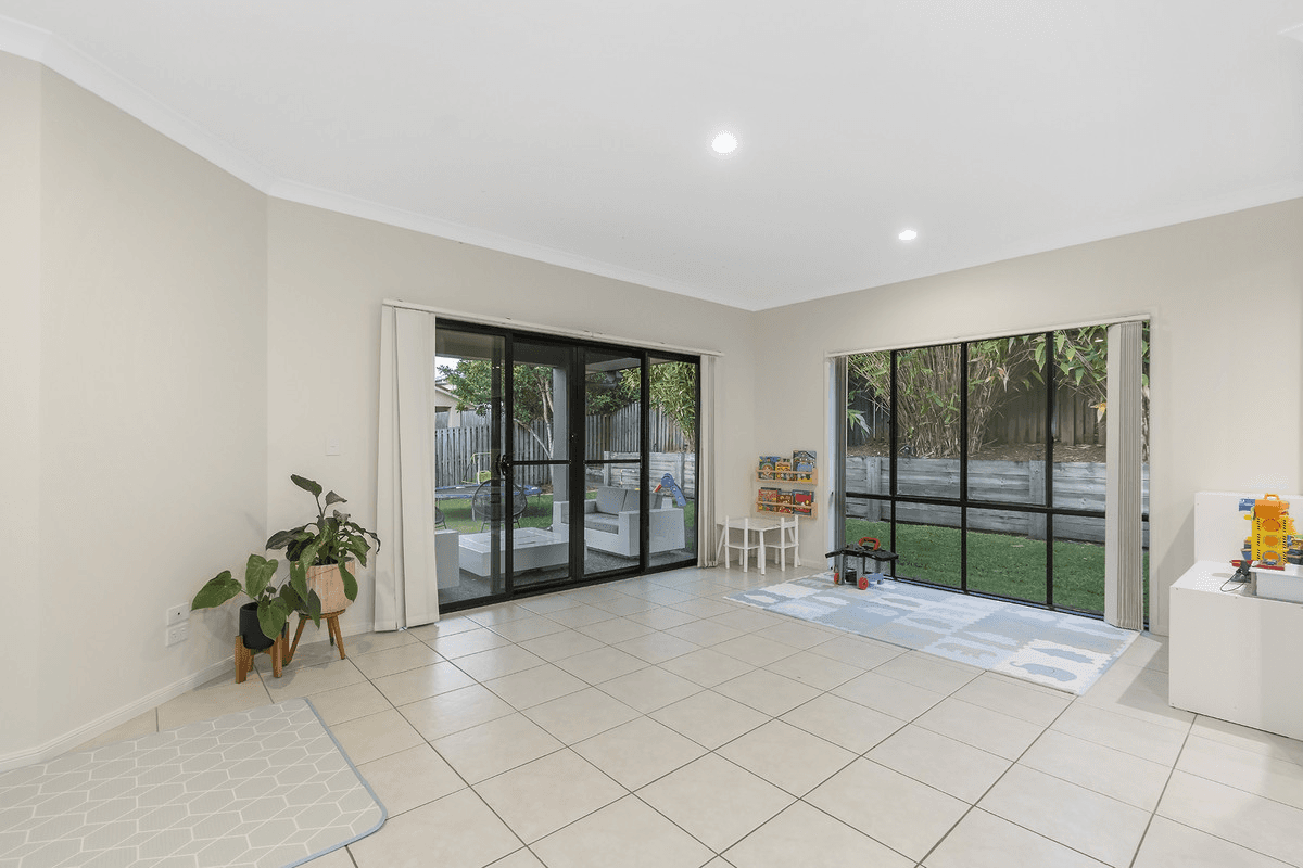 8 Murray Circuit, Upper Coomera, QLD 4209