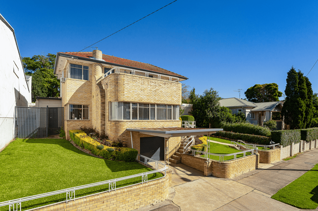 171 Newcastle Street, EAST MAITLAND, NSW 2323